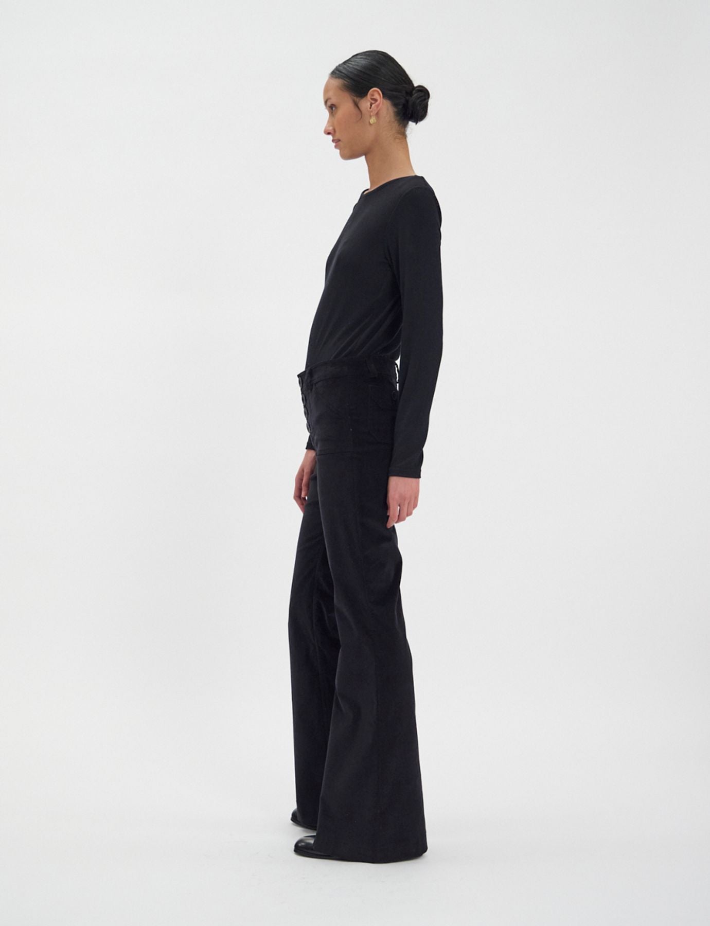 Pantalone Charlotte di terciopelo nero liso
