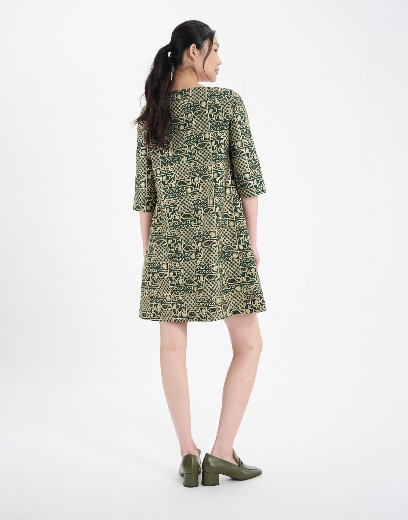 Vestido Megan de algodón bordado verde