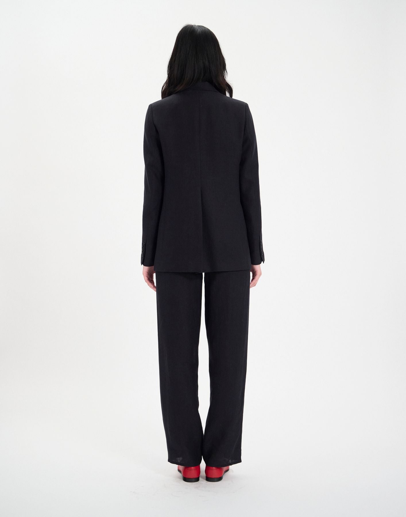 Thadée-Jacke aus schwarzem Leinen