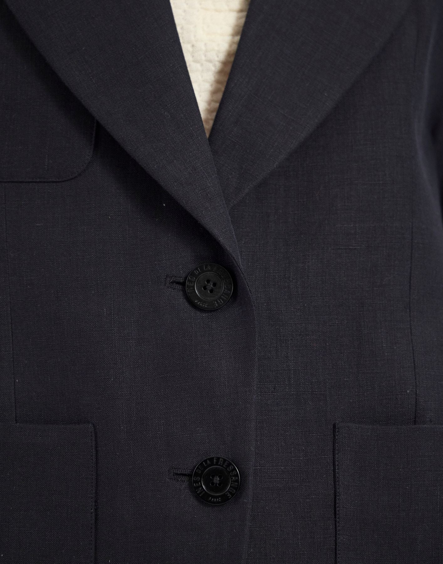 Thadée-Jacke aus schwarzem Leinen