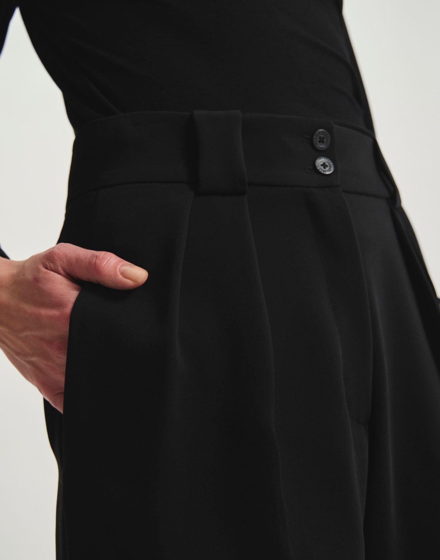 Pantalón Marlène con pinzas