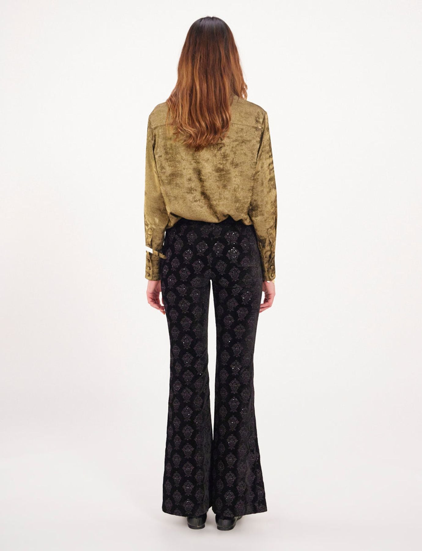 Pantalone Charlotte bordado en terciopelo negro
