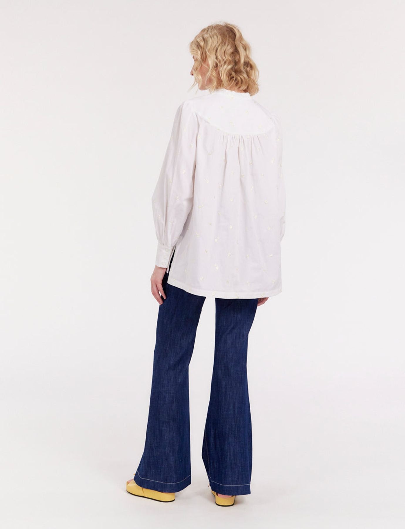 Blusa blanca bordada Ornella