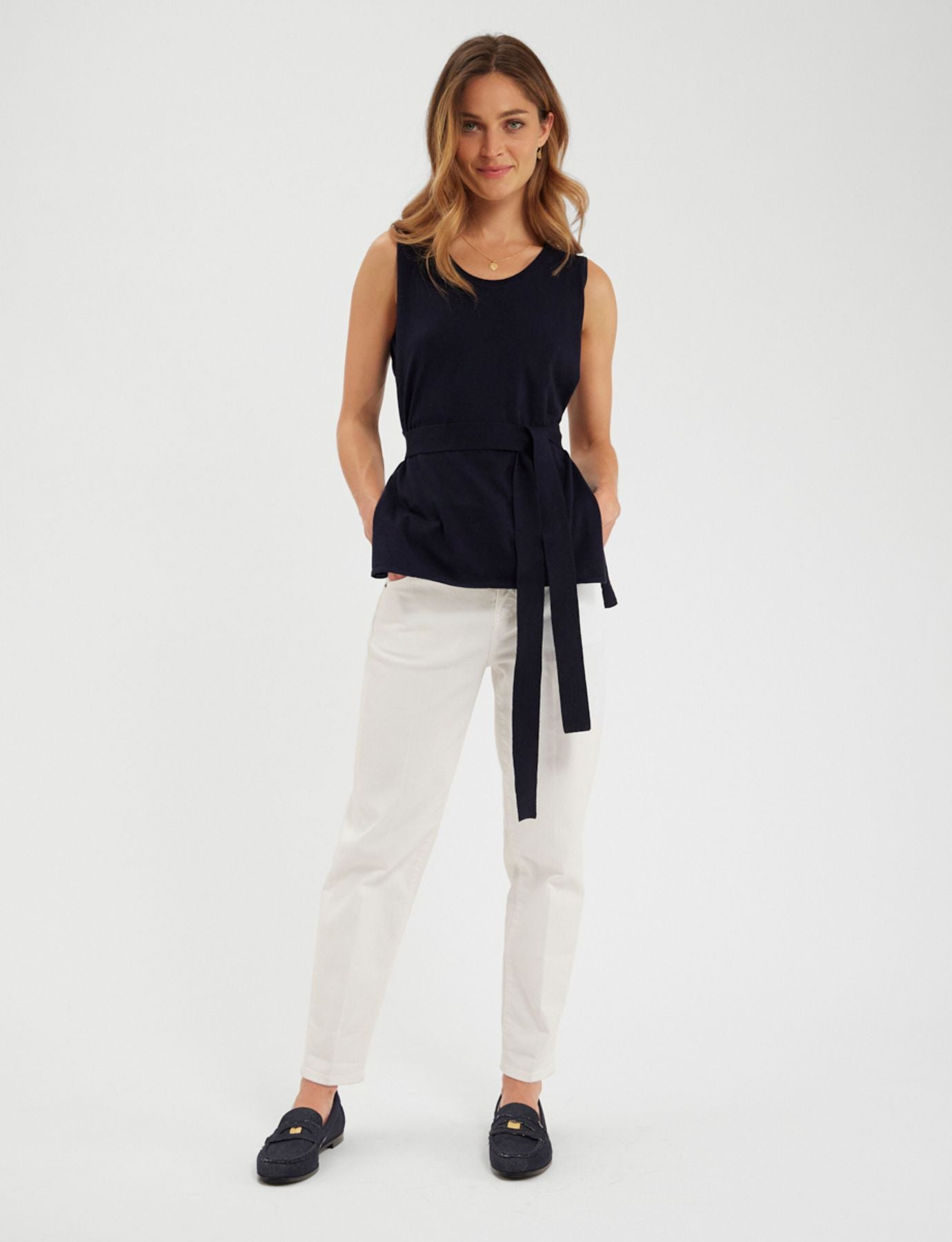 Albane Top azul marino