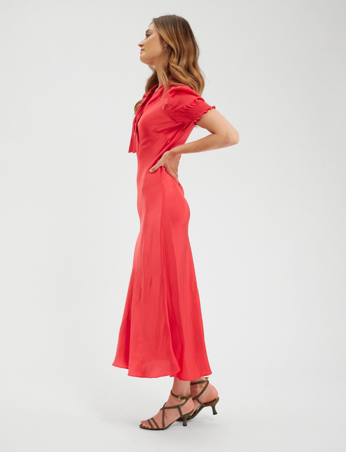 Vestido cereza rosa