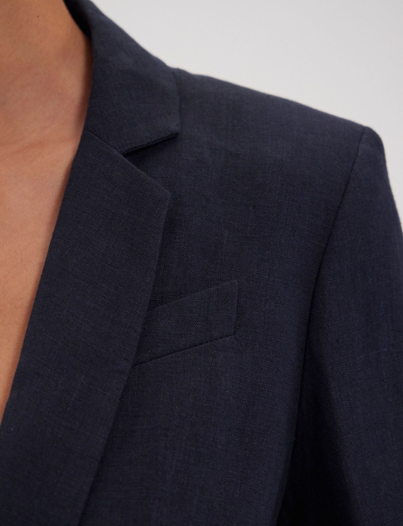 Chaqueta Bruna de lino azul marino