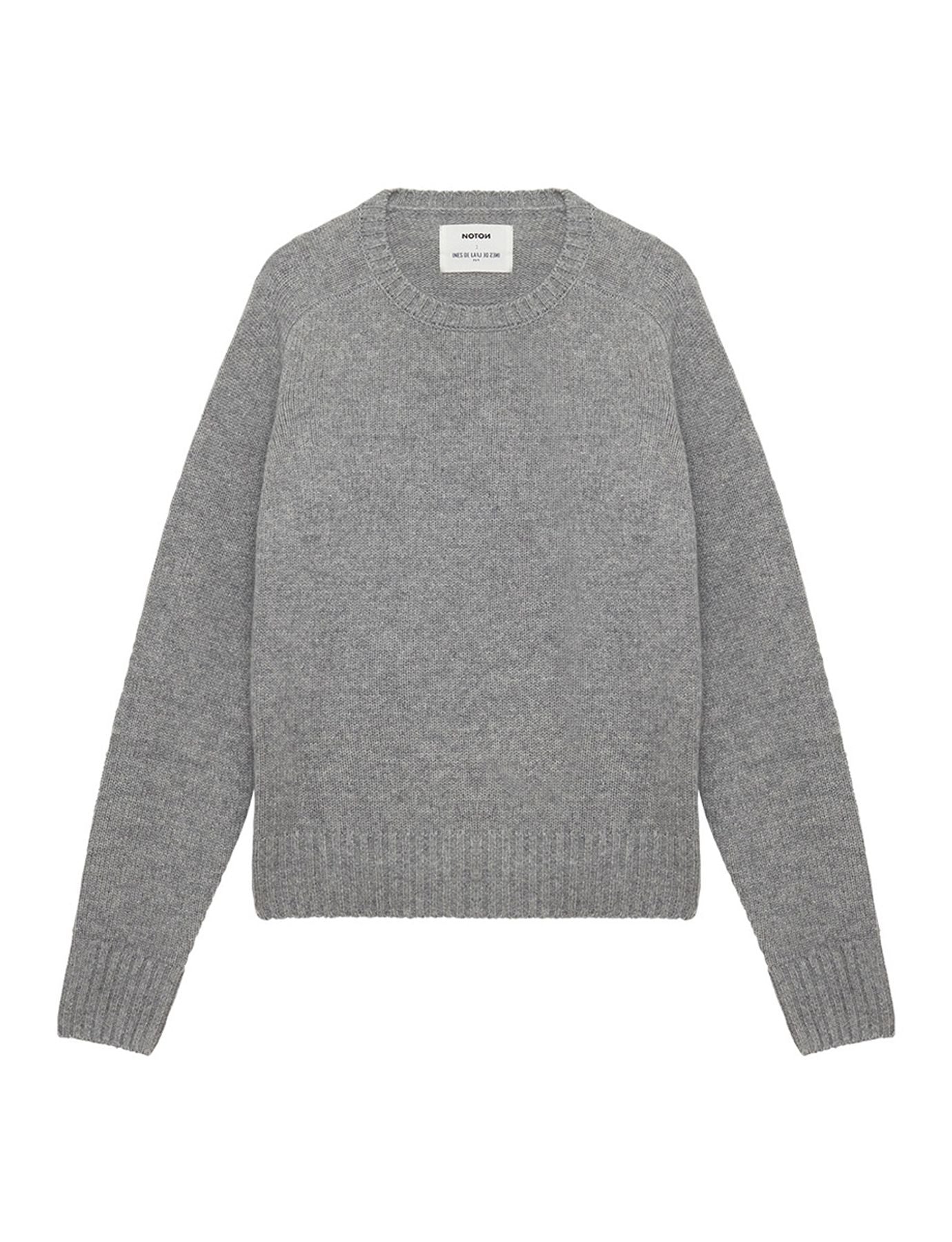 Ines x maglia grigia in cashmere con mango martillo Notshy