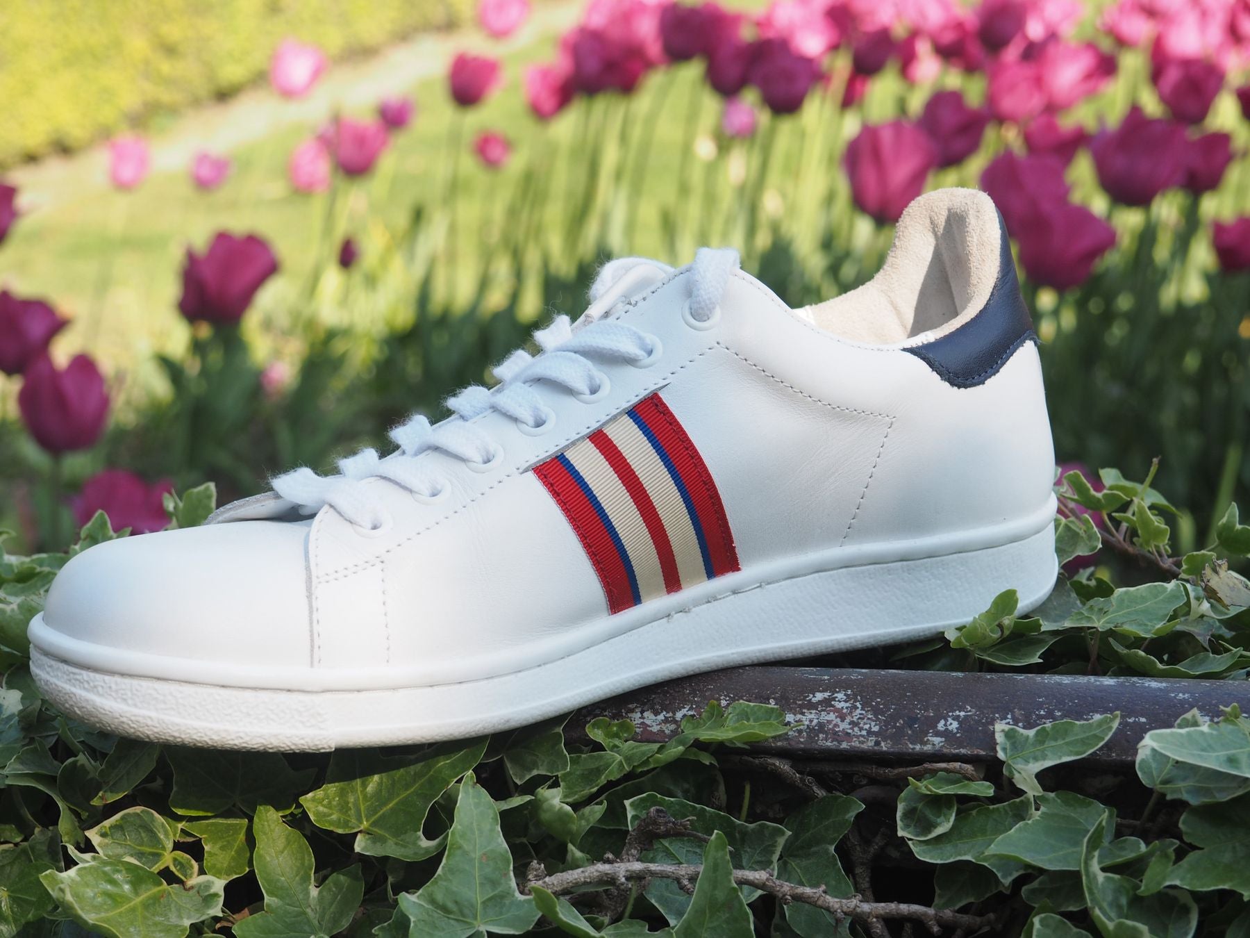 Scarpe da ginnastica con treccia Charly tricolore