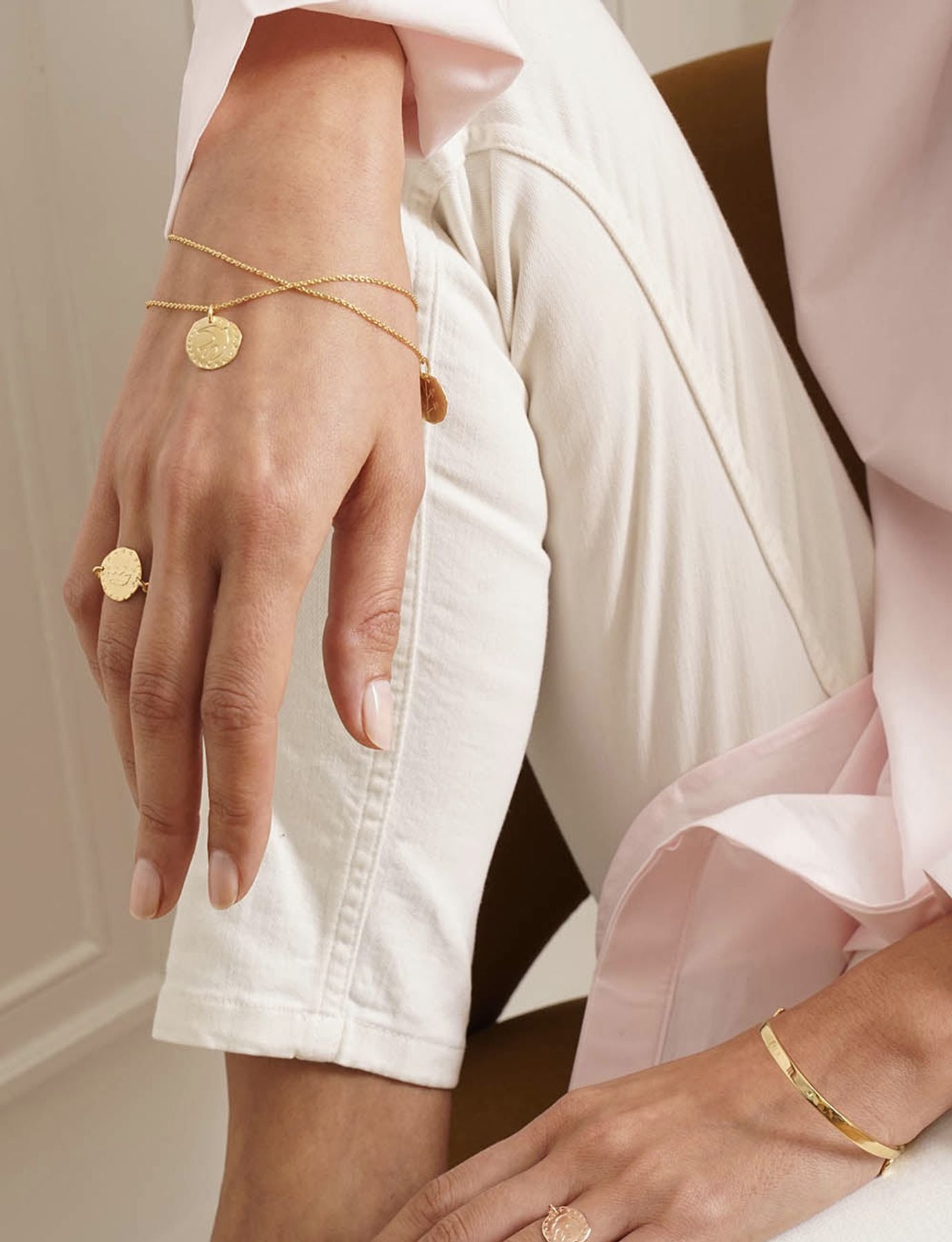 Bracciale con giglio di Lutetia placcato oro