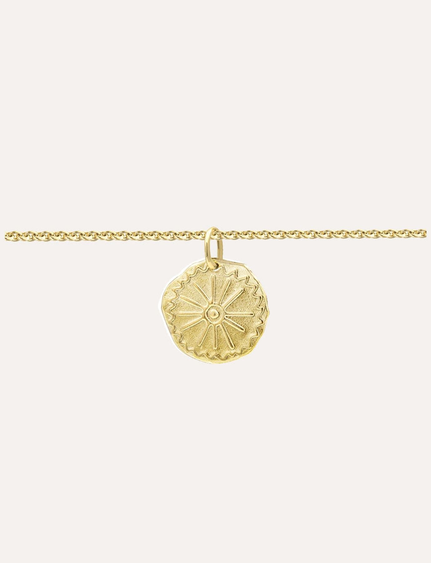 Pulsera Lutetia motivo Sol bañada en oro