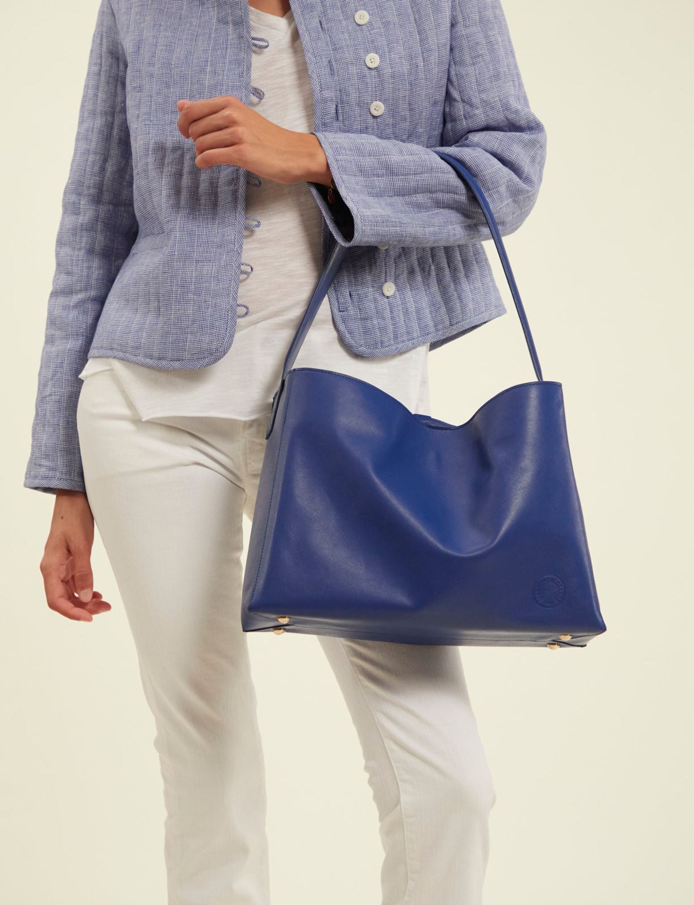 Borsa Léonore L in pelle cobalto