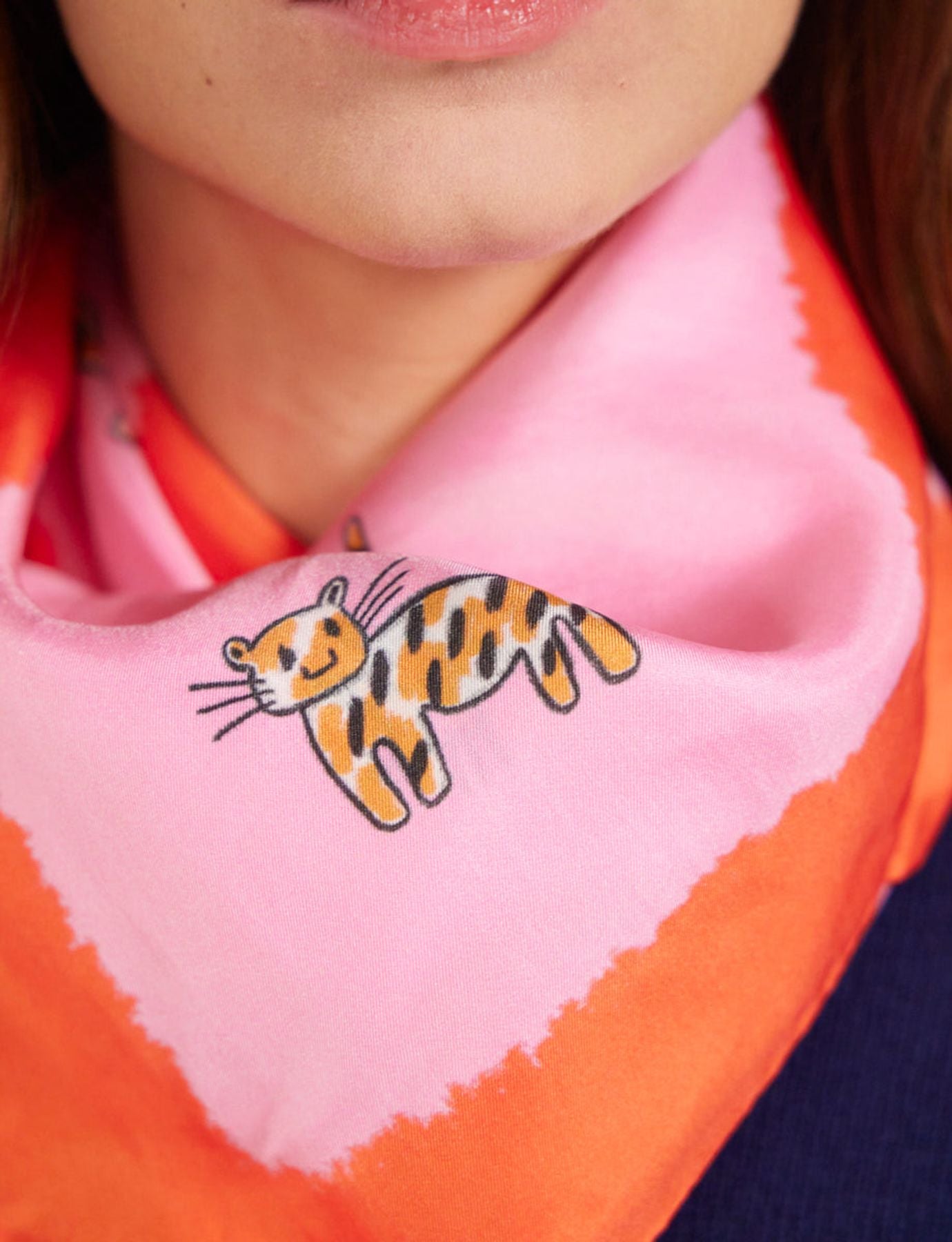 Bufanda tigre in edizione limitata e numerata