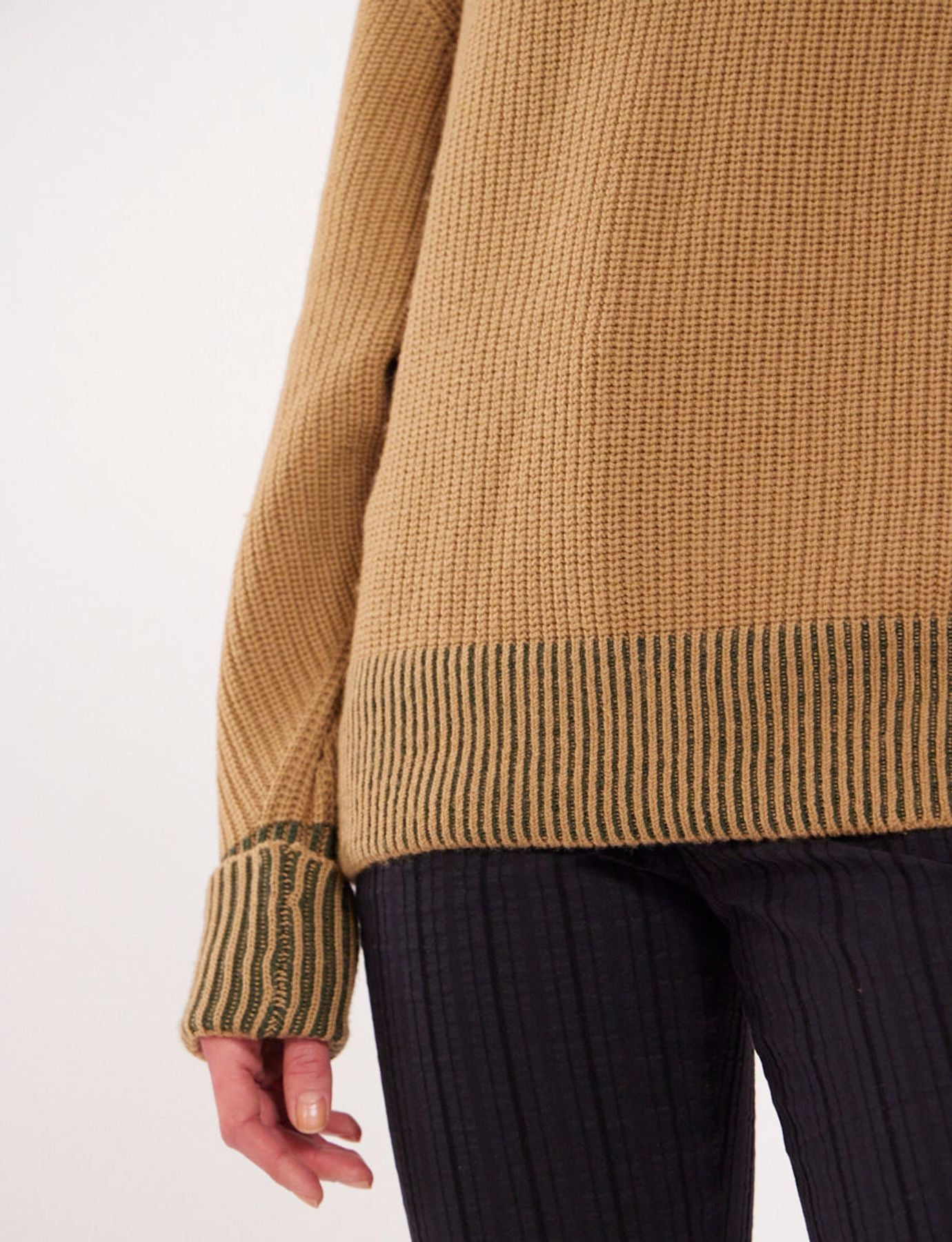 Esra, maglione di lana beige