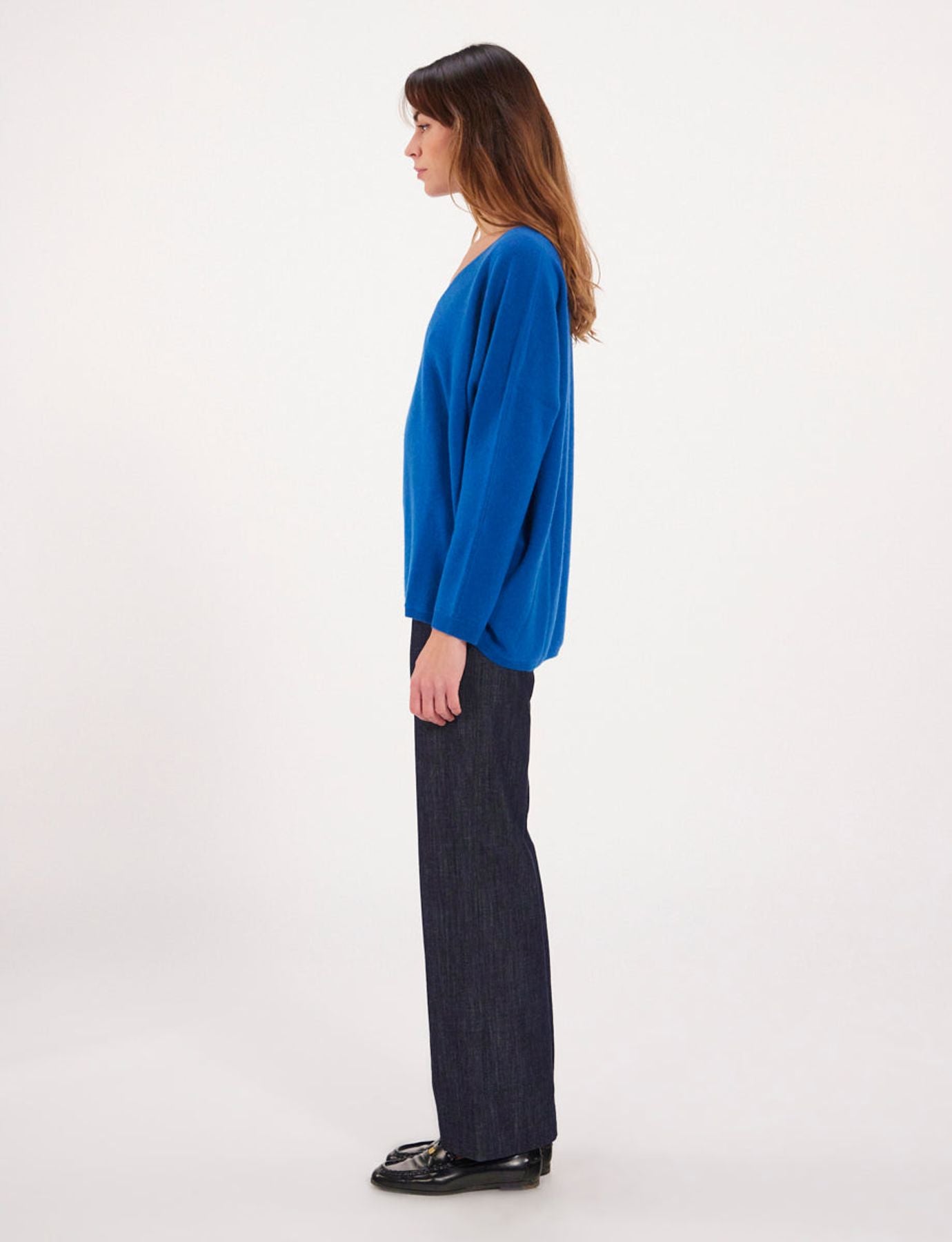 Maglia Ines x cuello de pico con mangas murciélago Notshy