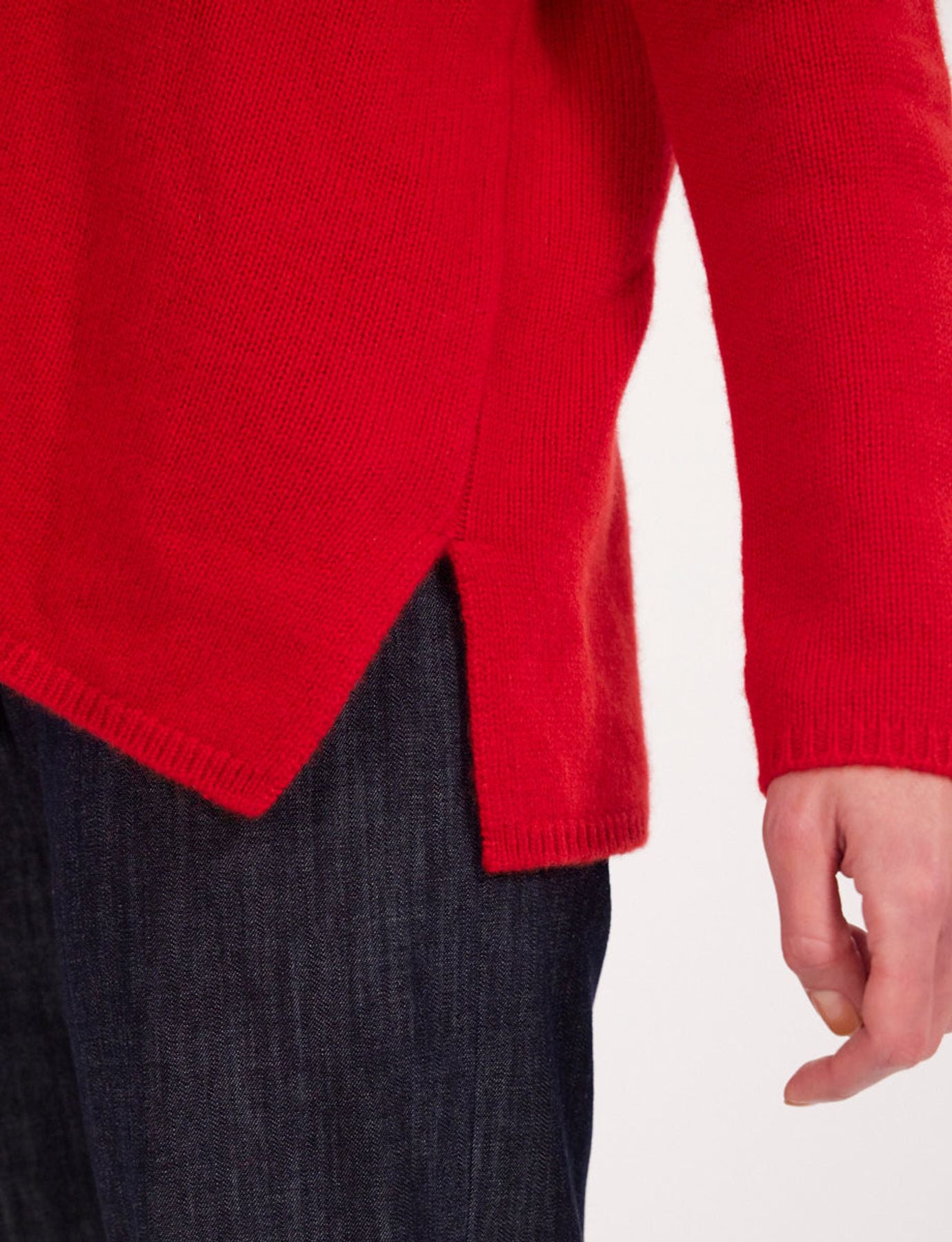 Ines x Notshy maglia di cashmere rosa con pico cuello