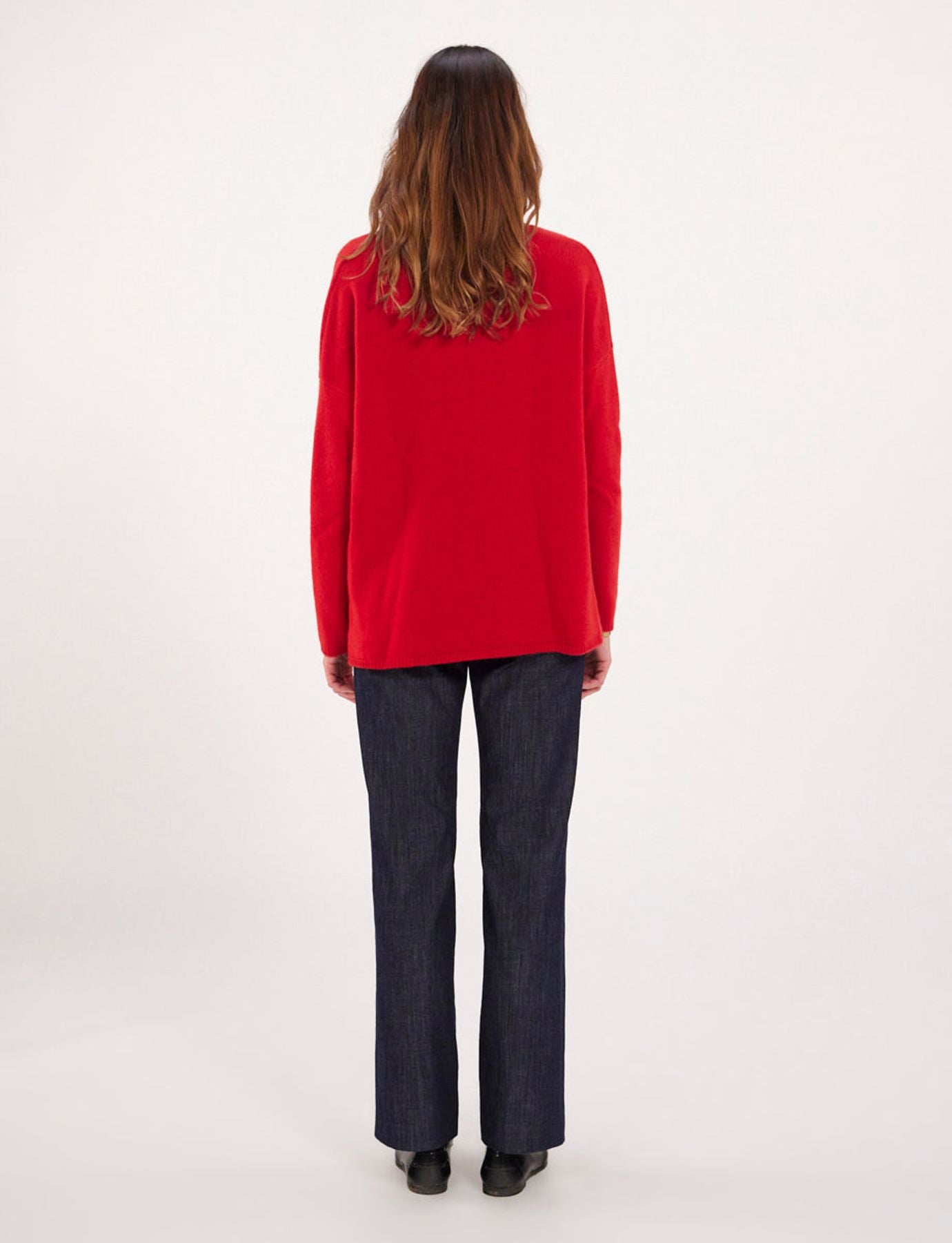 Ines x Notshy maglia di cashmere rosa con pico cuello
