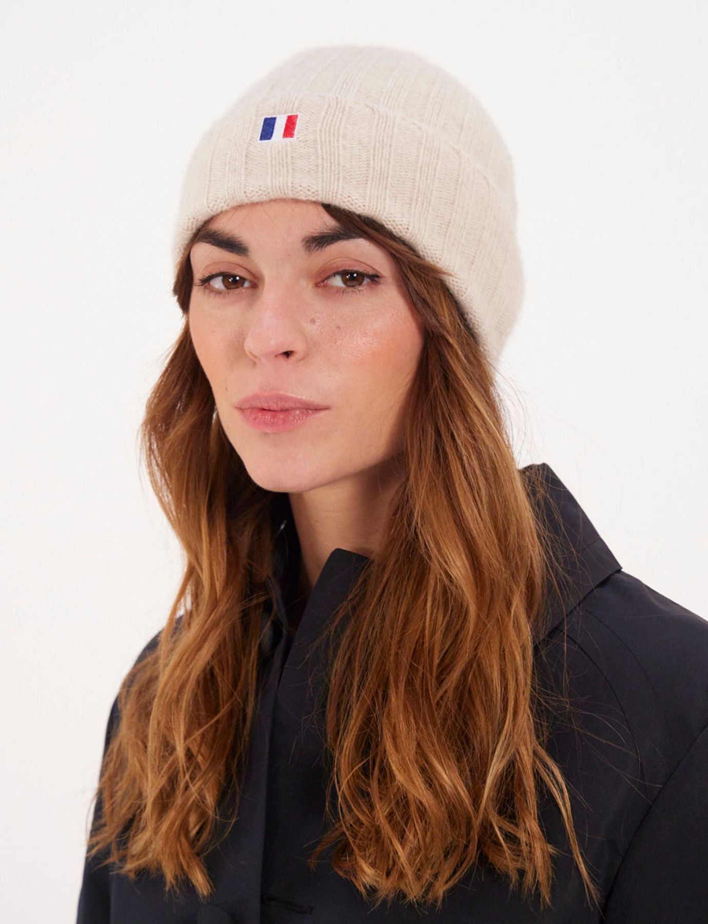 Garofano da cachemire con solette beige Ines x Notshy