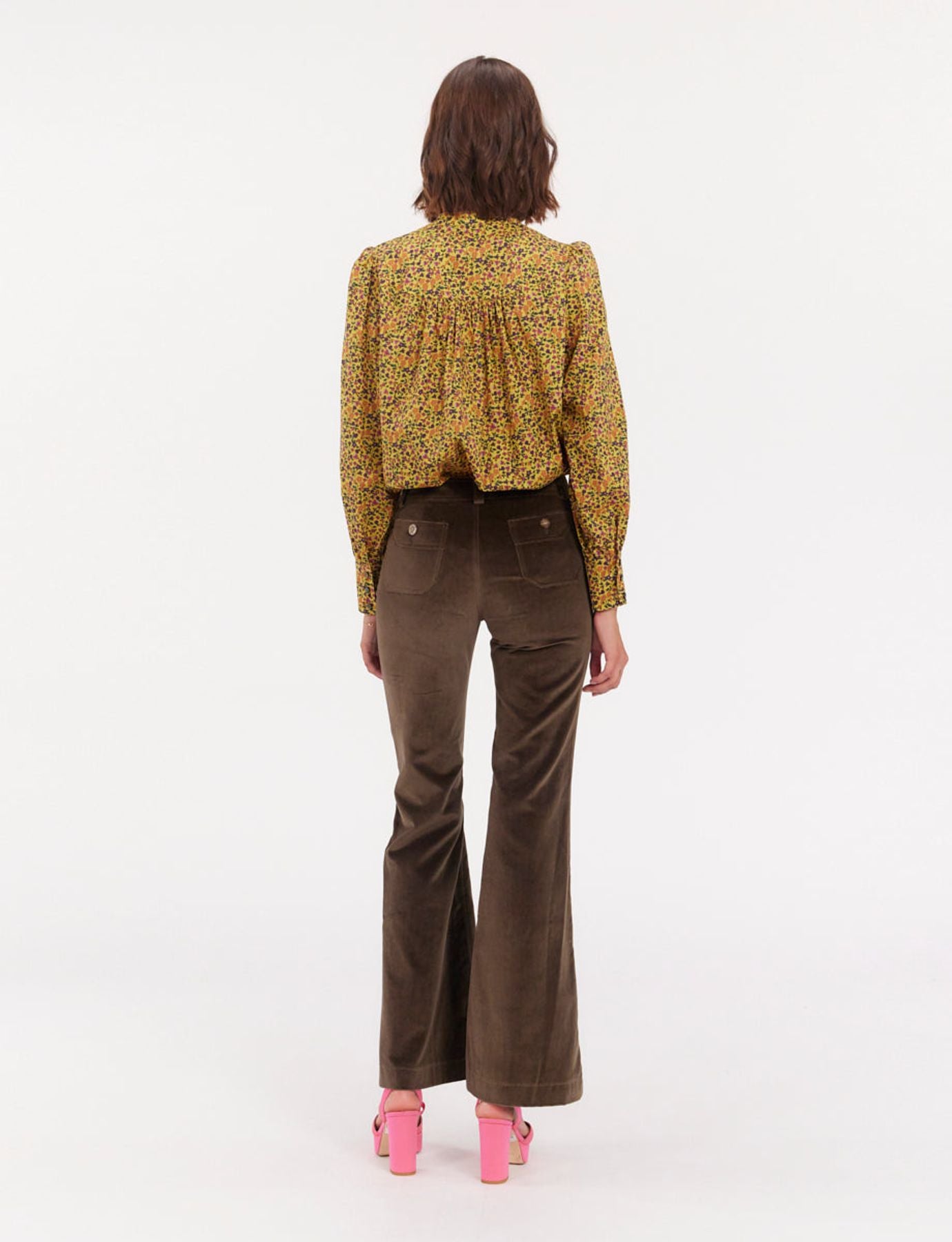 Pantalone Charlotte di terciopelo liscio caqui