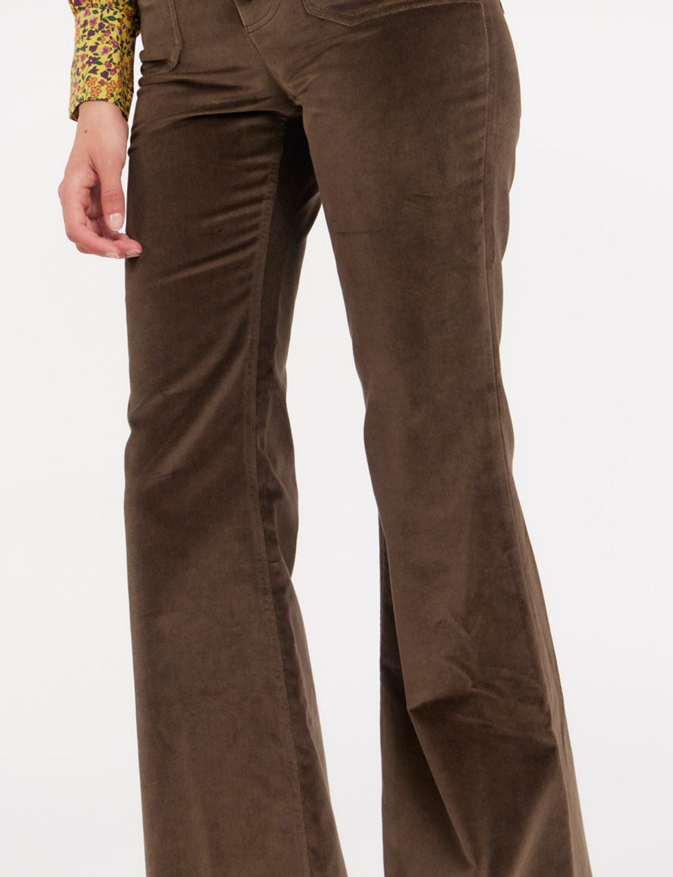 Pantalone Charlotte di terciopelo liscio caqui