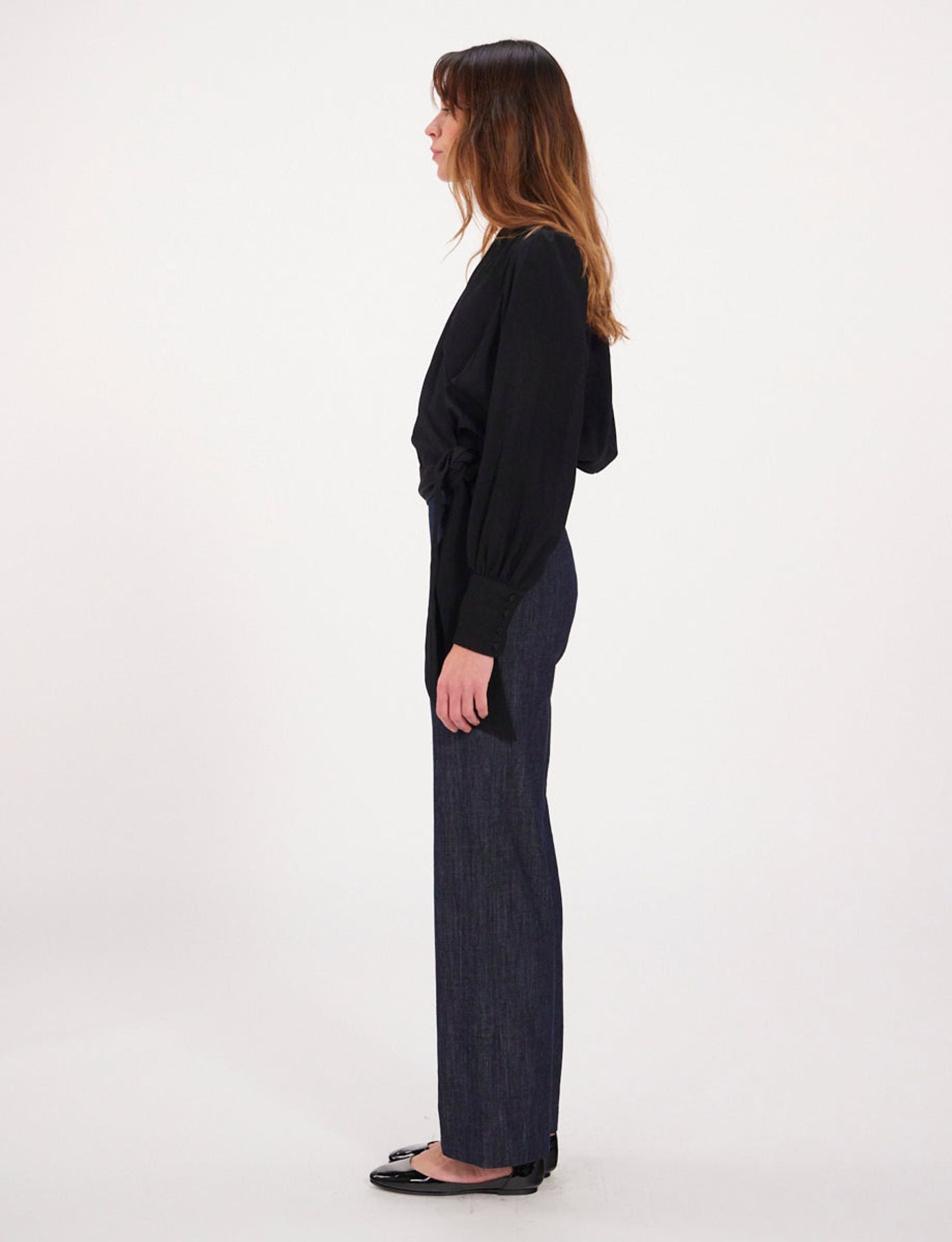 Blusa suelta Elena de crepé negro