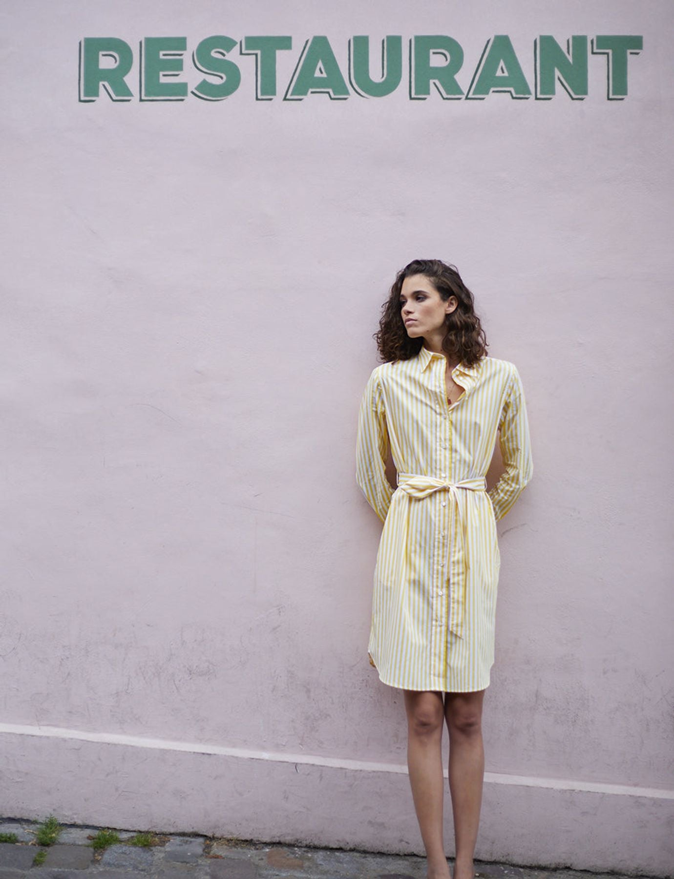 Gilet camisero di raggi amarillas e blancas Love
