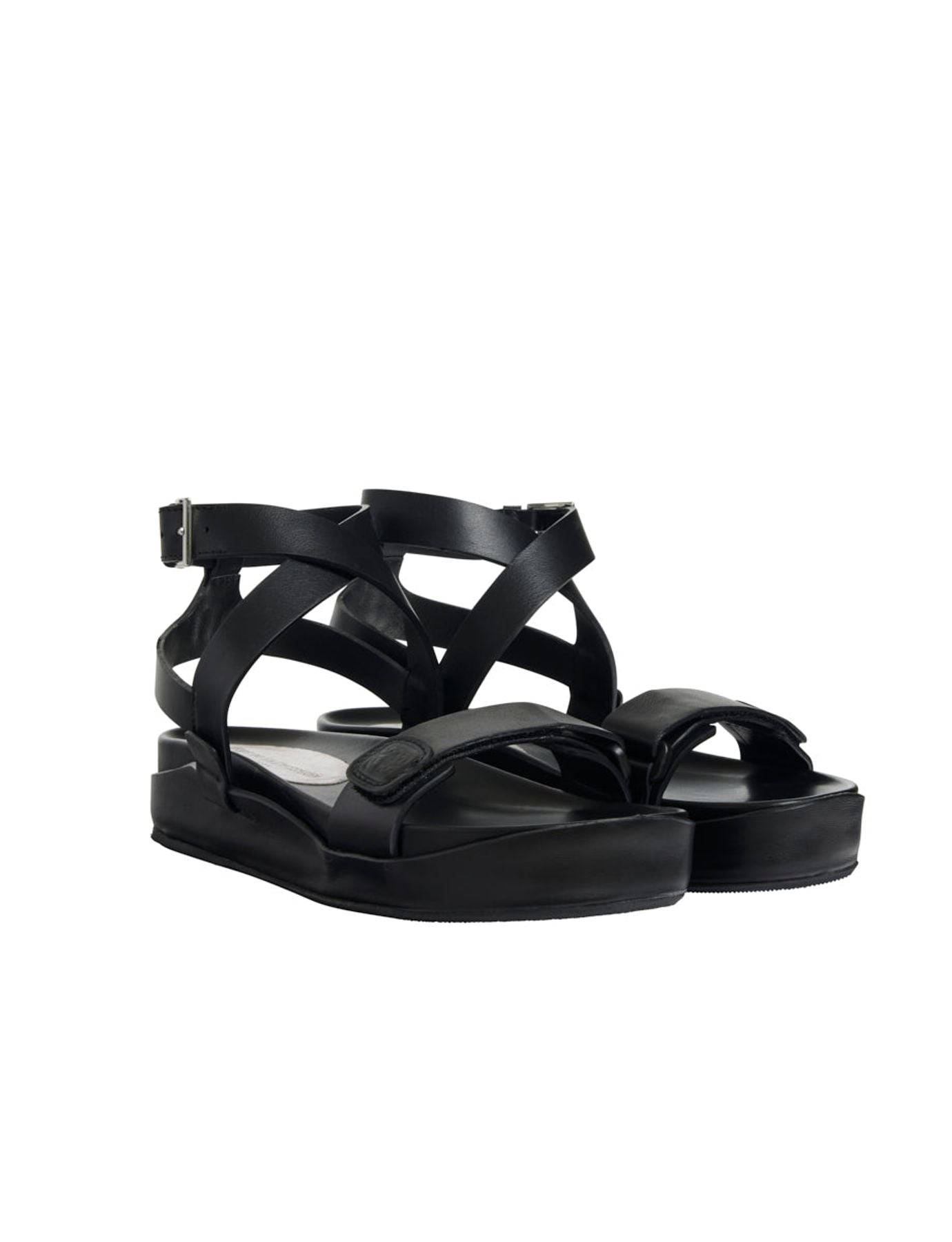 Sandalo nero con plateau