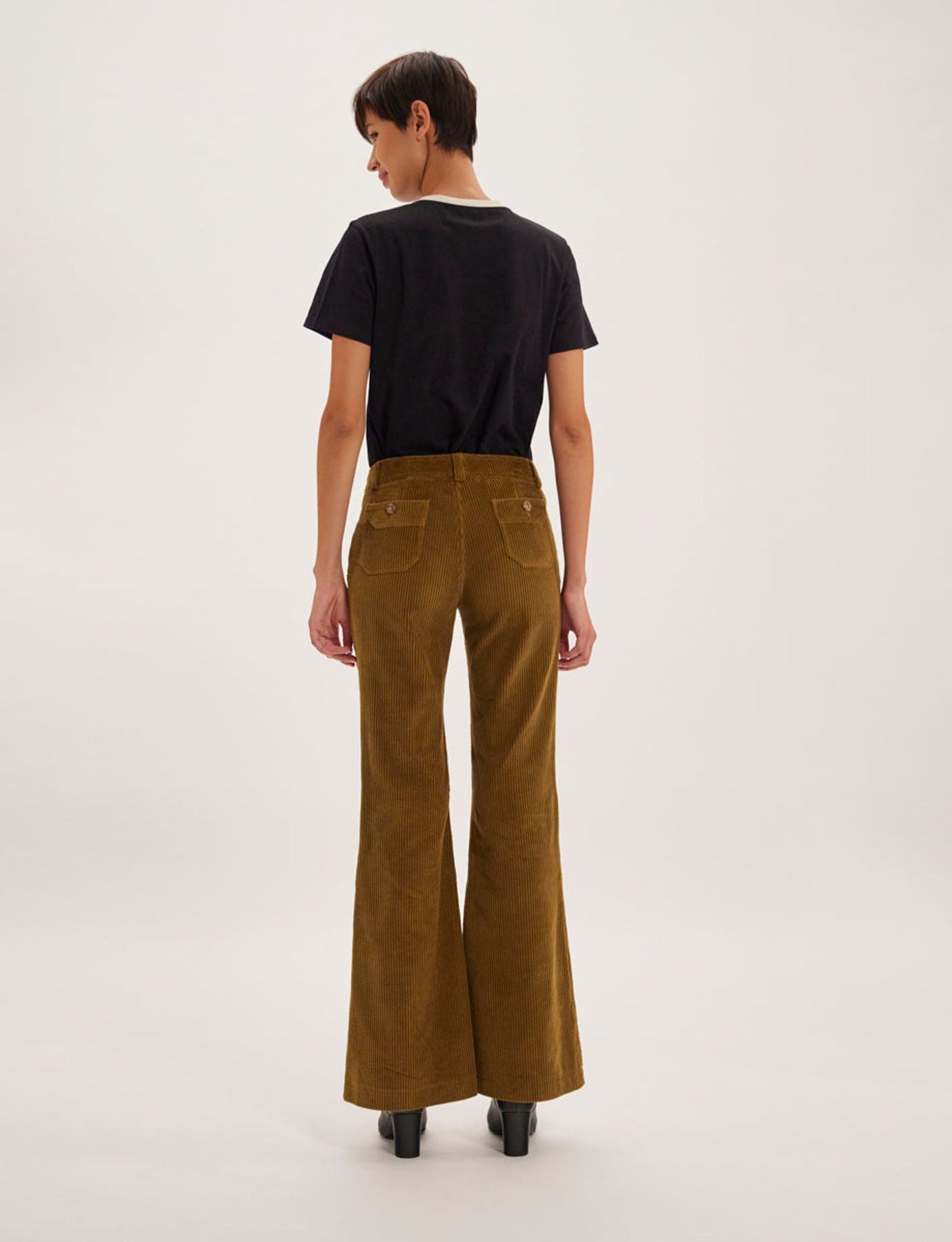 Pantaloni in velluto color miele Charlotte