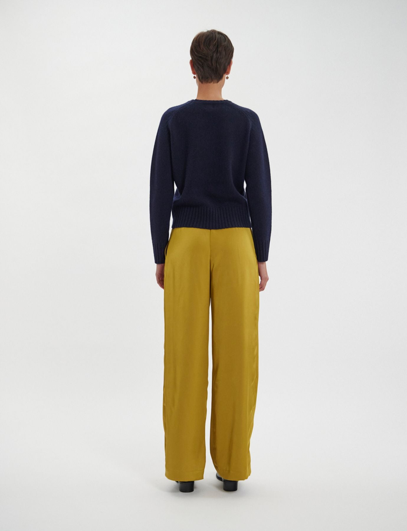Maglia Arthur in lana e cachemire color navy