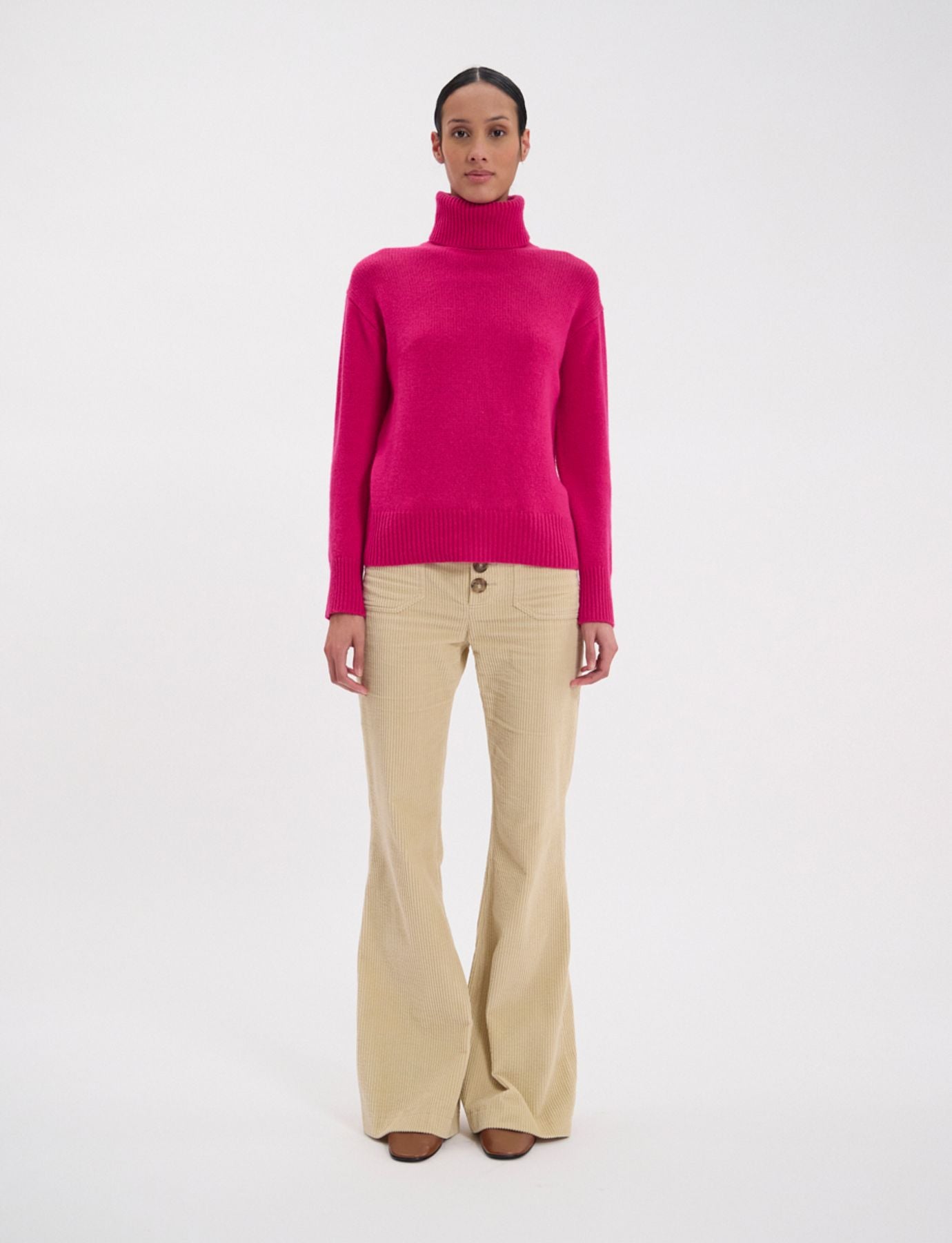Maglia dolcevita Aiden in lana e cashmere fucsia