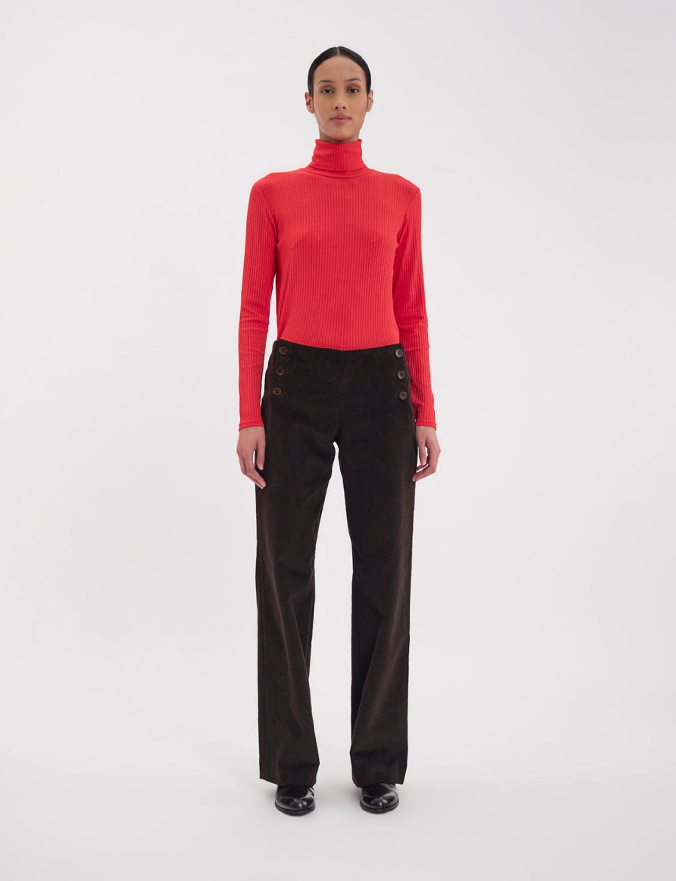 Pantaloni Gabriel in velluto millerighe marrone