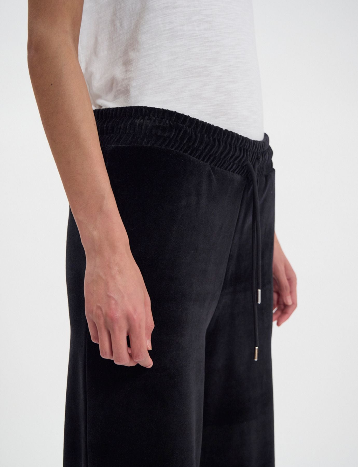 Pantaloni da jogging Britney in velluto nero liscio