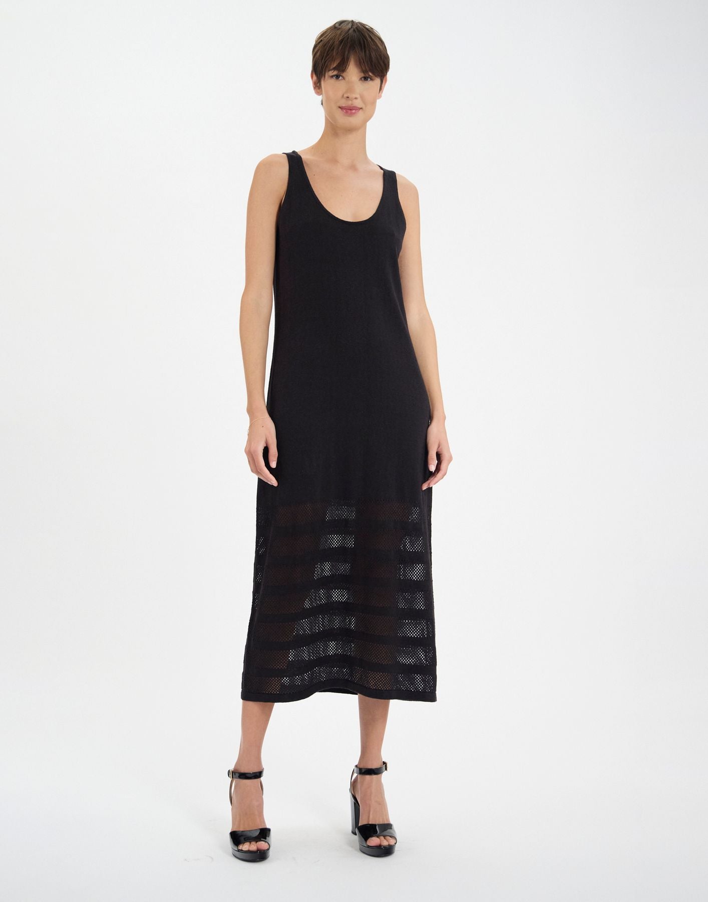 Vestido Casilda de lino negro con rayas