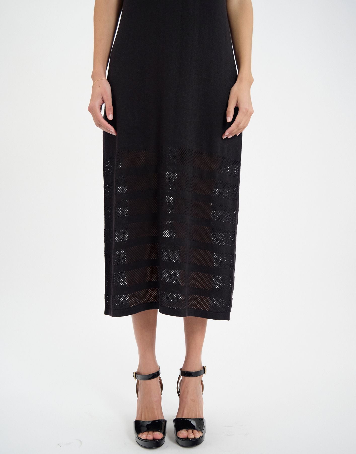 Vestido Casilda de lino negro con rayas