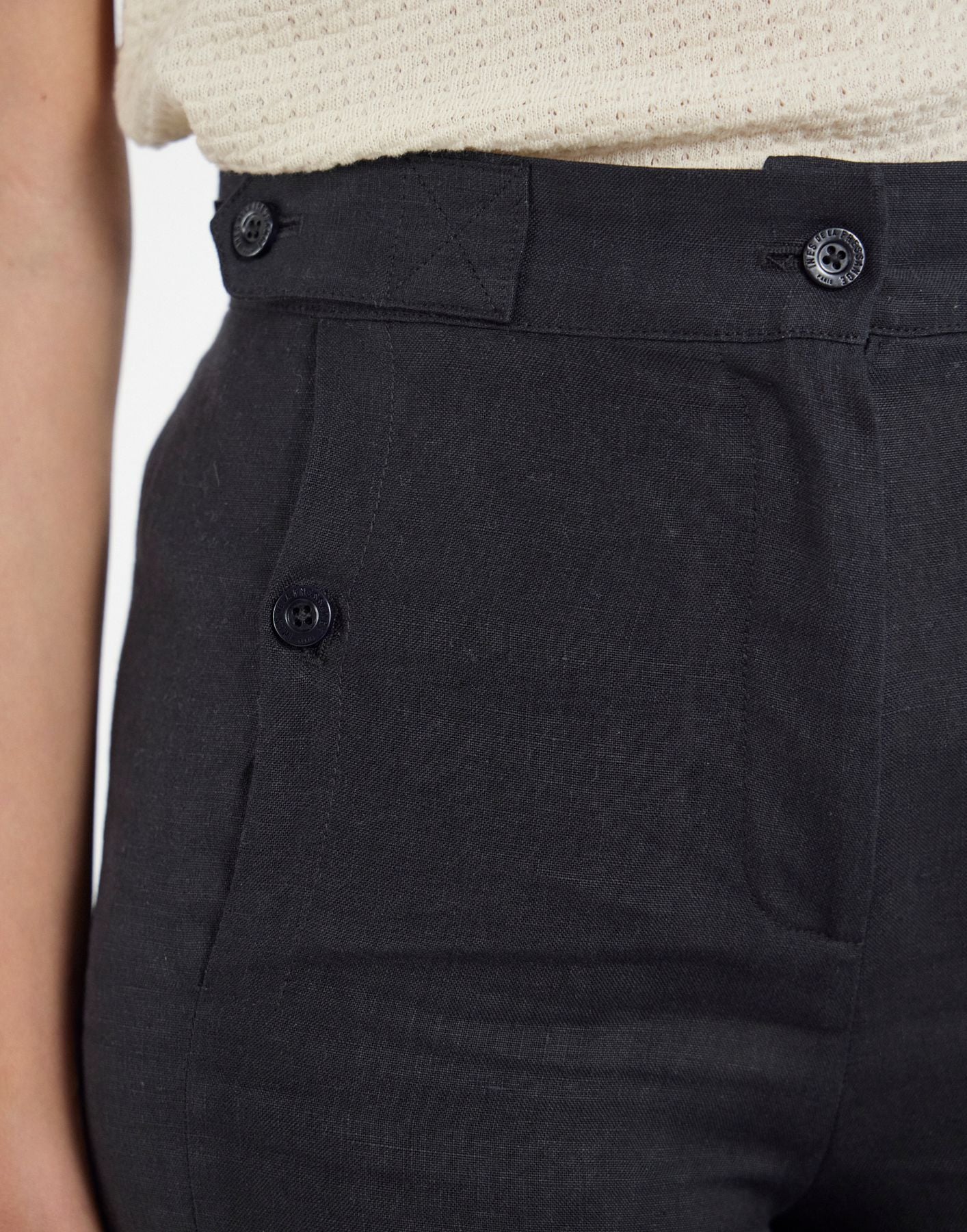 Pantalon à pinces Piotr en lin noir
