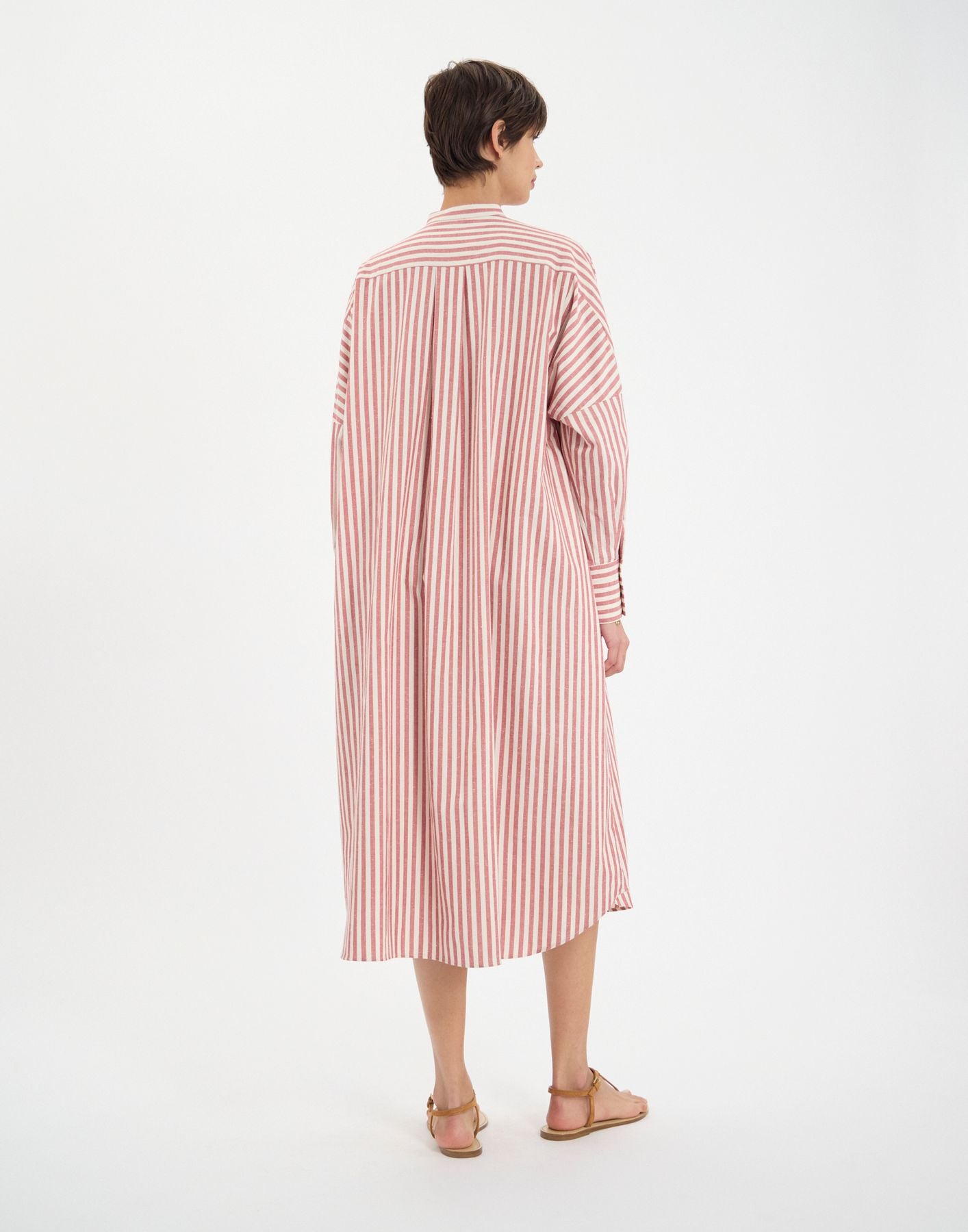 Vestido de niño a rayas rojas de algodón