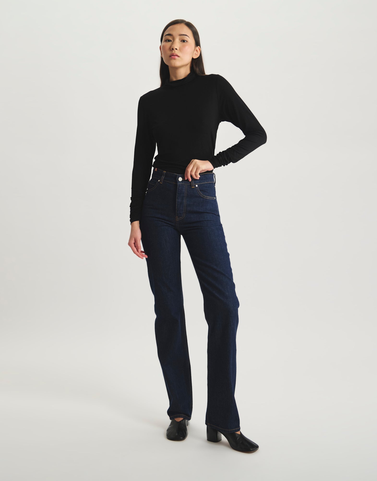 Mireille turtleneck top in viscose