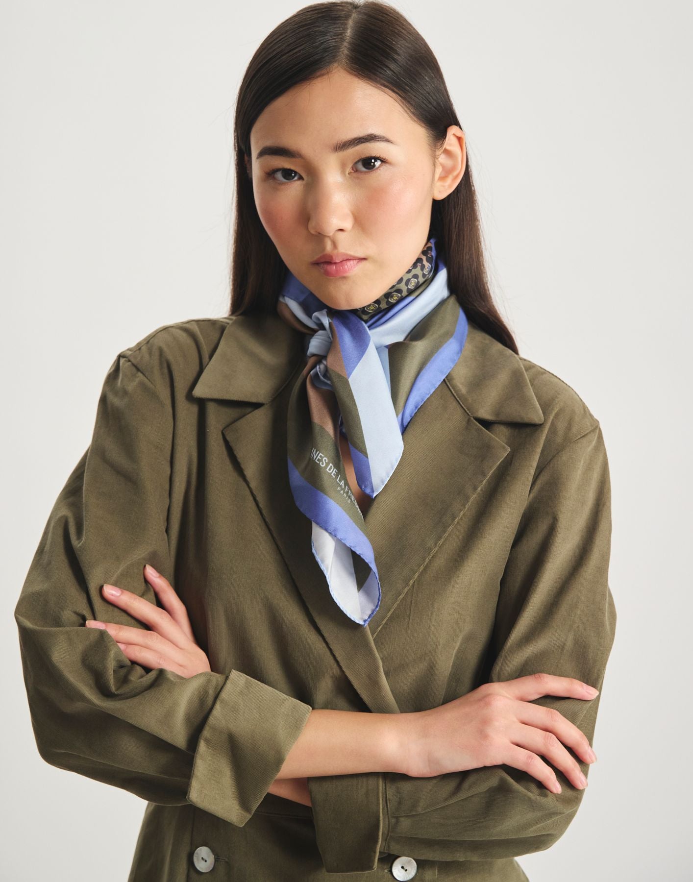 LEWIS FOULARD