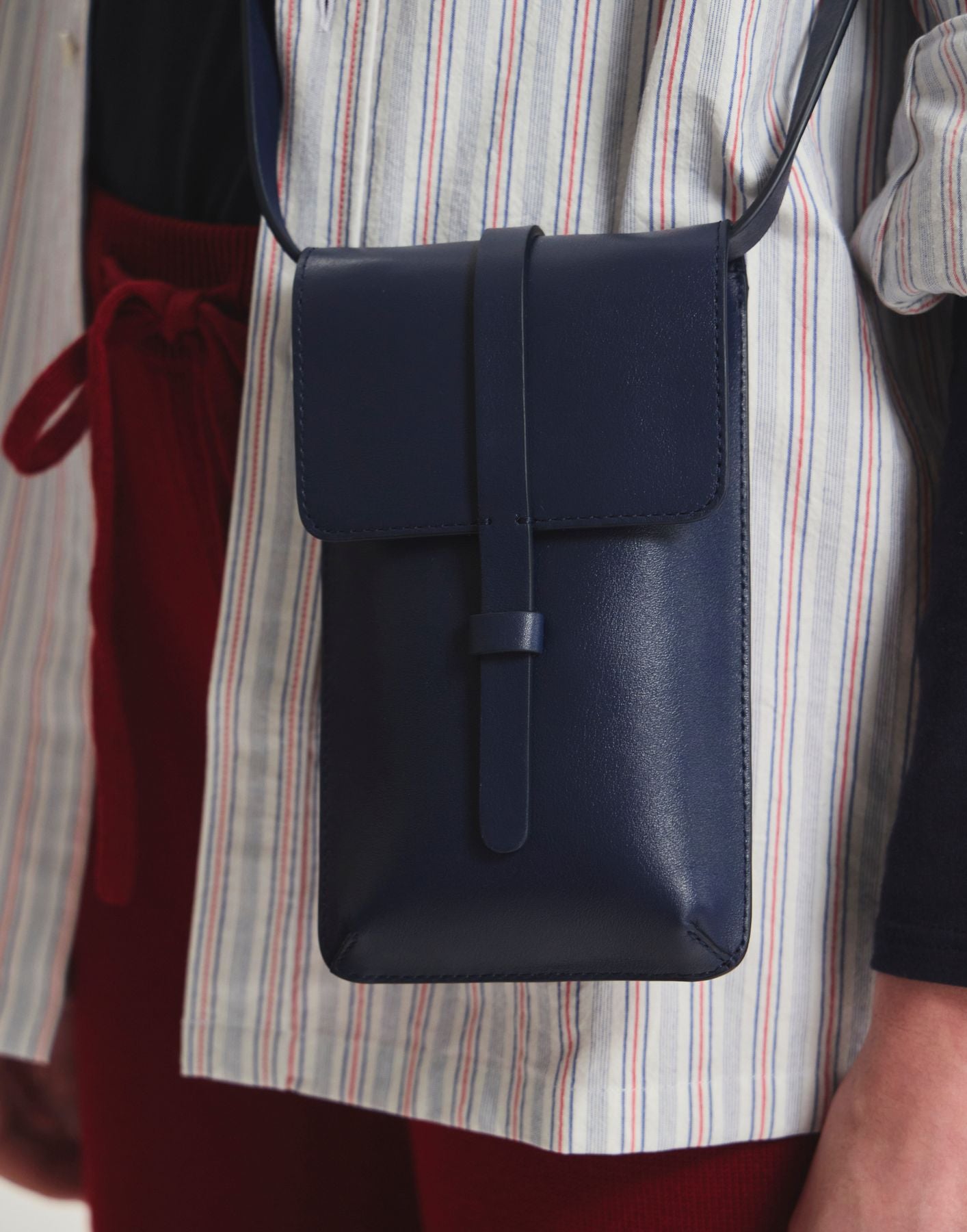 BORSA PER SMARTPHONE LEONORE