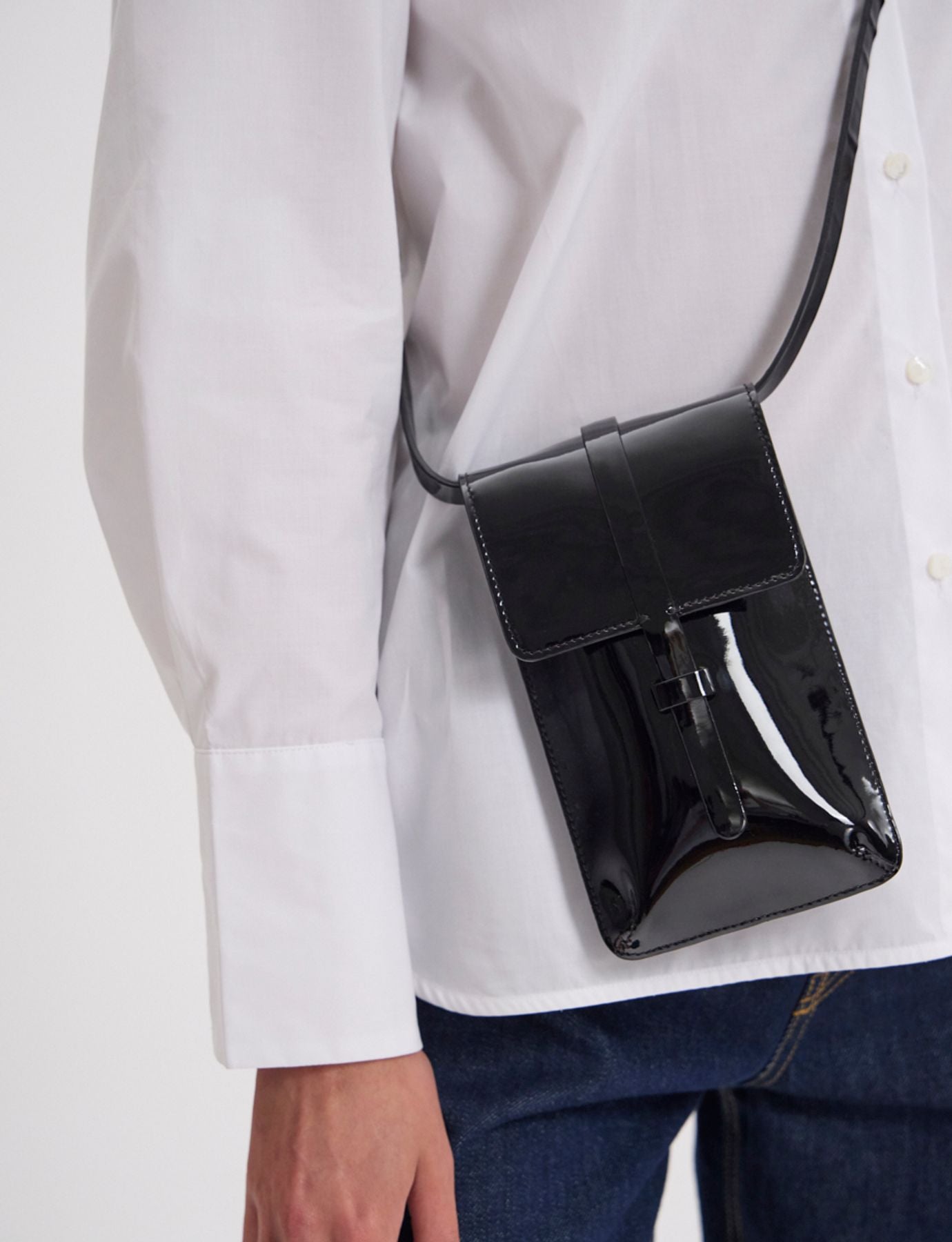 BORSA PER SMARTPHONE LEONORE