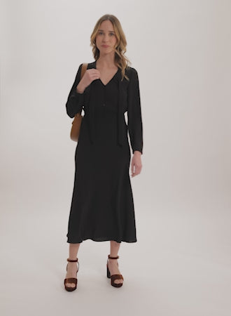 MASTER_11R035PL400-P099 NERO-34 - video