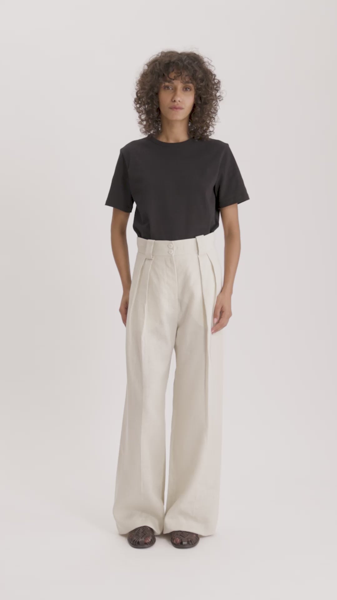 MASTER_16P008LI011-P110 ECRU-34 - video