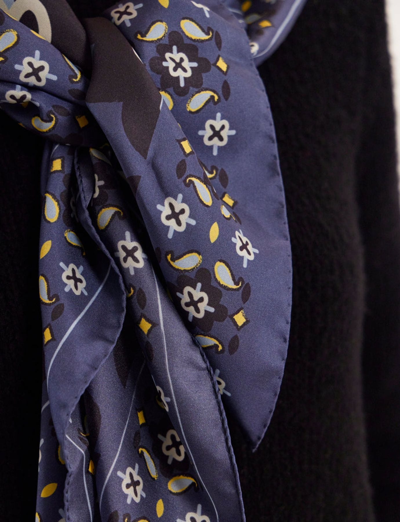 foulard-lewis-soie-imprime-bleu