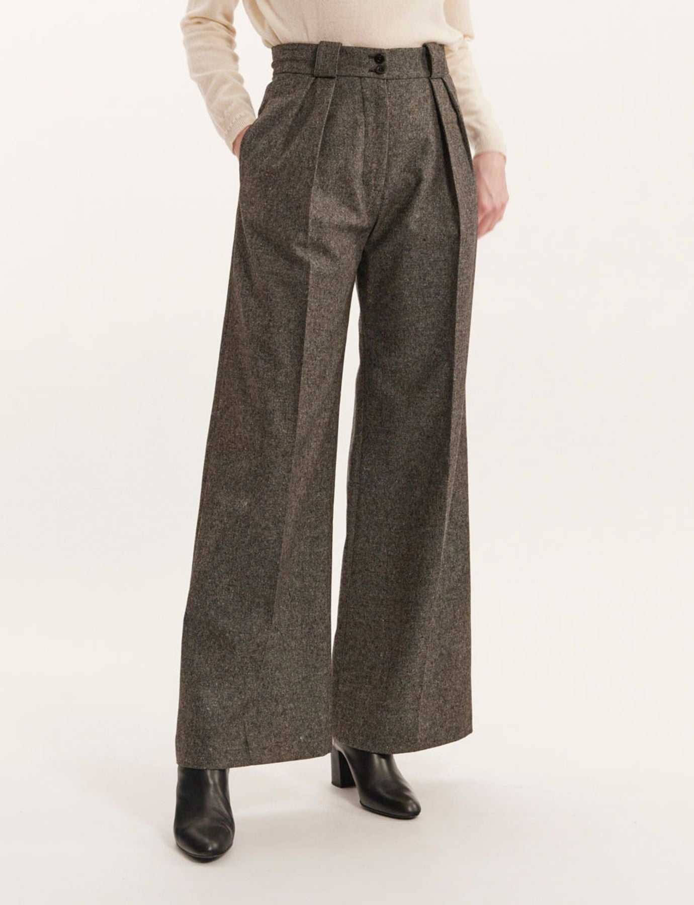 pantaloni-marlene-grigio