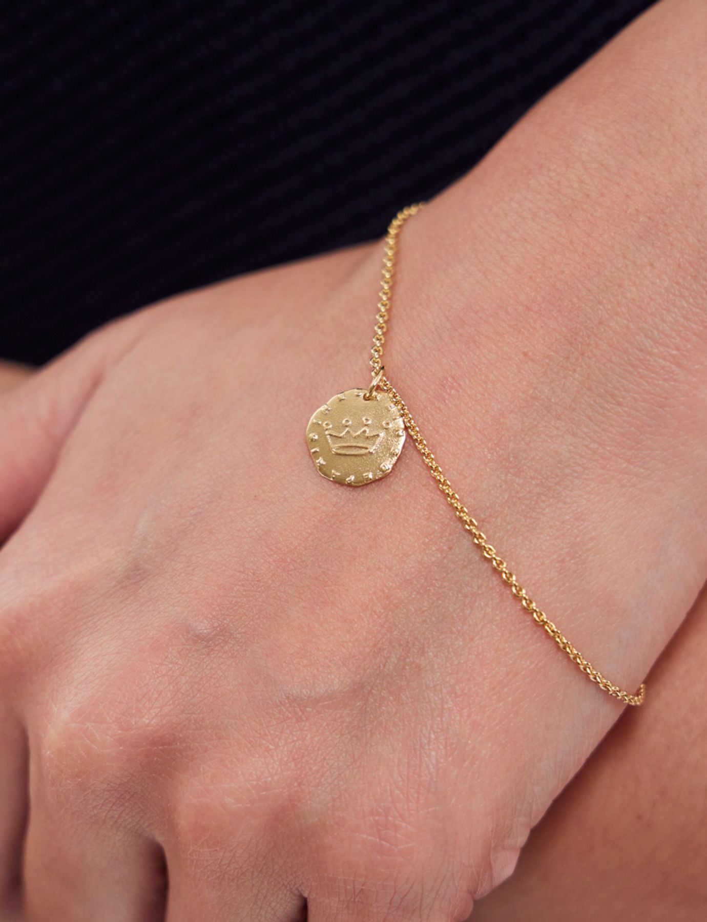 Bracciale a corona Lutetia placcato oro